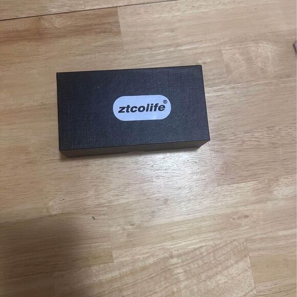 Mini WiFi Hidden Camera HD 1080P nanny Camera - Picture 2 of 7